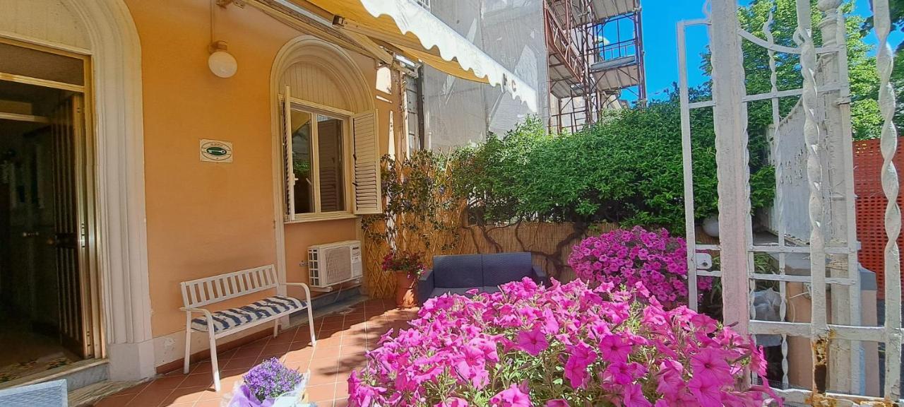 Hotel Canarco Viareggio Eksteriør billede